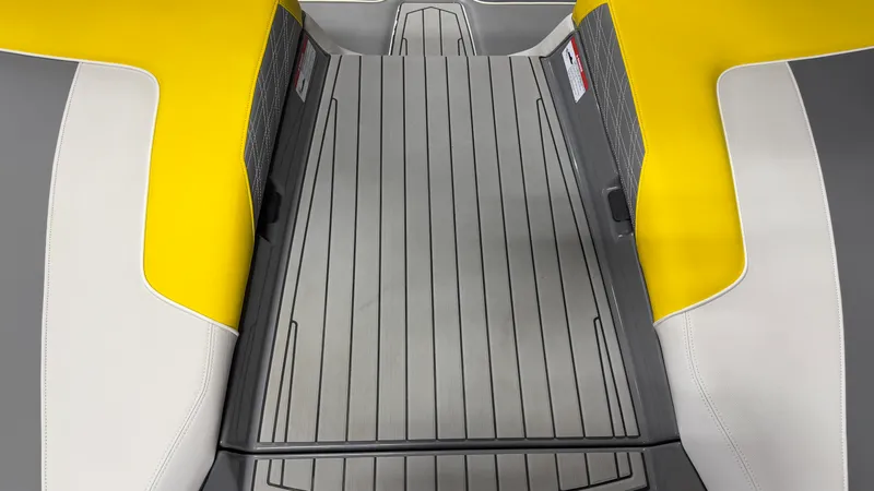 Slide: The Image of Nautique G23 2019 - 18