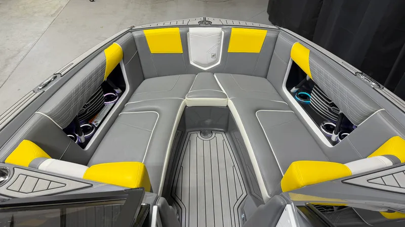 Slide: The Image of Nautique G23 2019 - 73