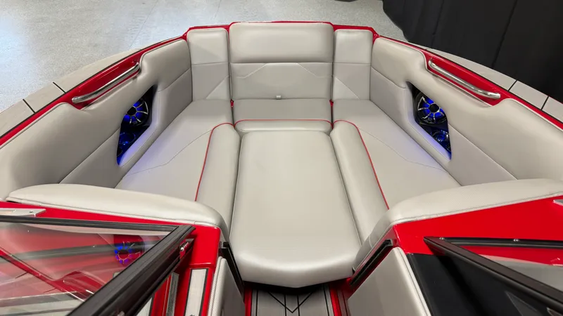 Slide: The Image of Moomba MOJO 2021 - 70