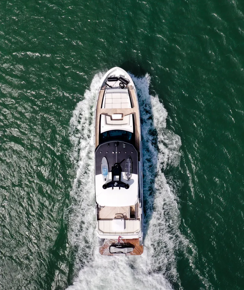 Slide: The Image of Ocean Alexander 28R 2021 - 87