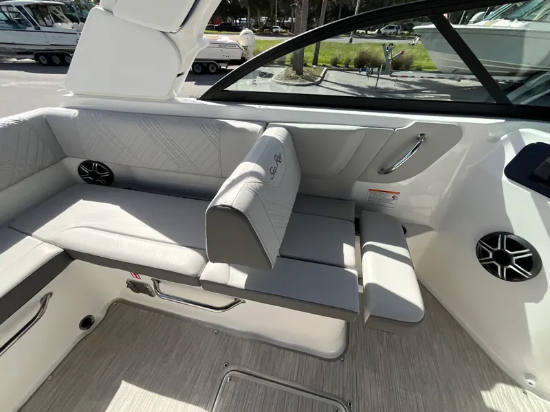 Slide: The Image of Sea Ray SDX 230 Outboard 2026 - 7