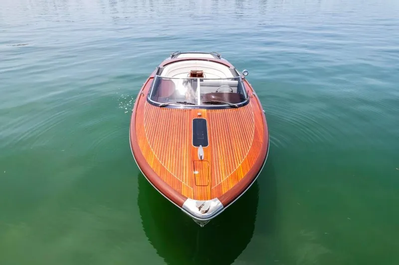 Slide: The Image of 2020 Riva Aquariva Super boat on calm water. - 7