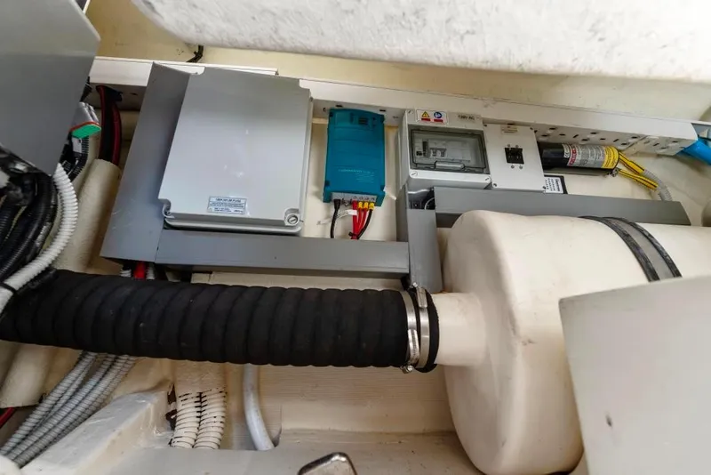 Slide: The Image of Electrical and mechanical components inside a 2020 Riva Aquariva Super boat. - 27