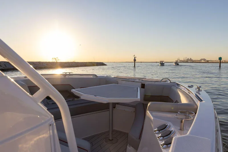 Slide: The Image of Solara S-250 CW 2023 - 55