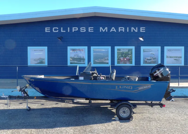 Slide: The Image of Lund 1650 Angler SS 2027 - 1