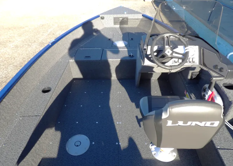Slide: The Image of Lund 1650 Angler SS 2027 - 14
