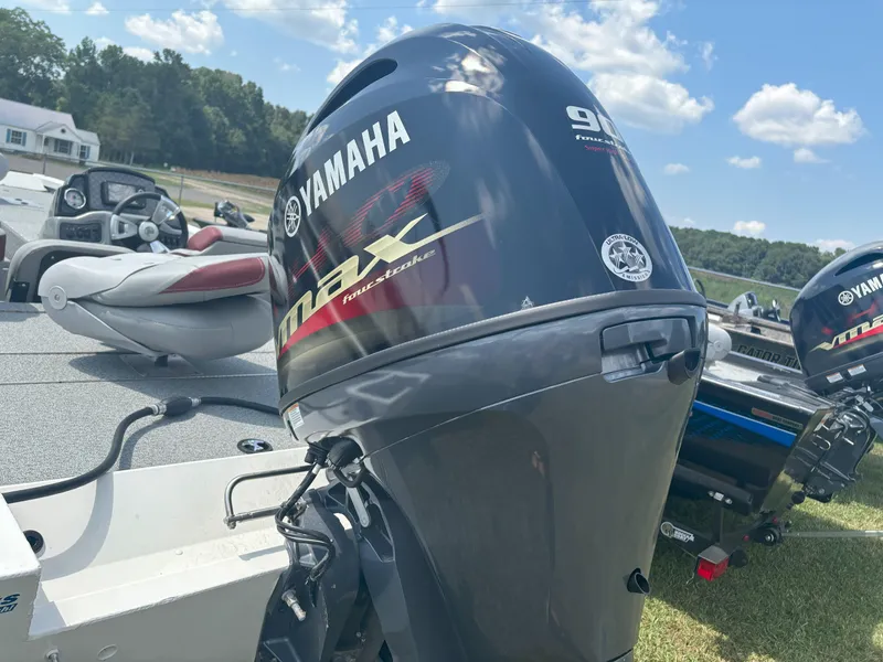 Slide: The Image of G3 Sportsman 1710 PFX 2023 - 12