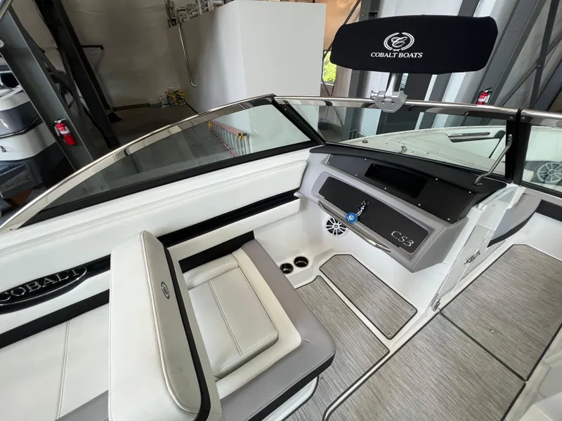 Slide: The Image of Cobalt CS23 Surf 2023 - 12