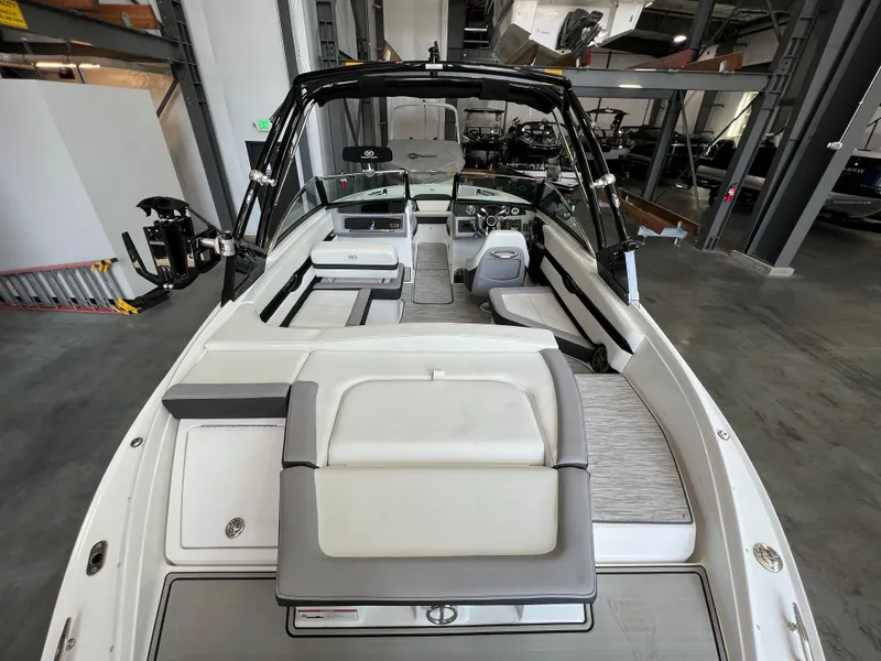 Slide: The Image of Cobalt CS23 Surf 2023 - 8