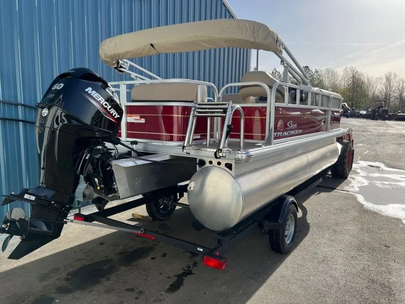 Slide: The Image of 2023 Sun Tracker PARTY BARGE® 18 DLX pontoon boat with Mercury engine. - 5