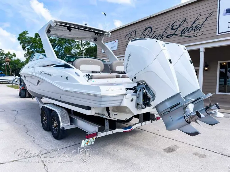 Slide: The Image of Crownline Boats E305 XS 2021 - 2