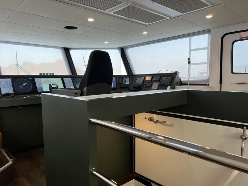 Slide: The Image of Interior view of a 2019 Damen YS 4508 wheelhouse. - 27