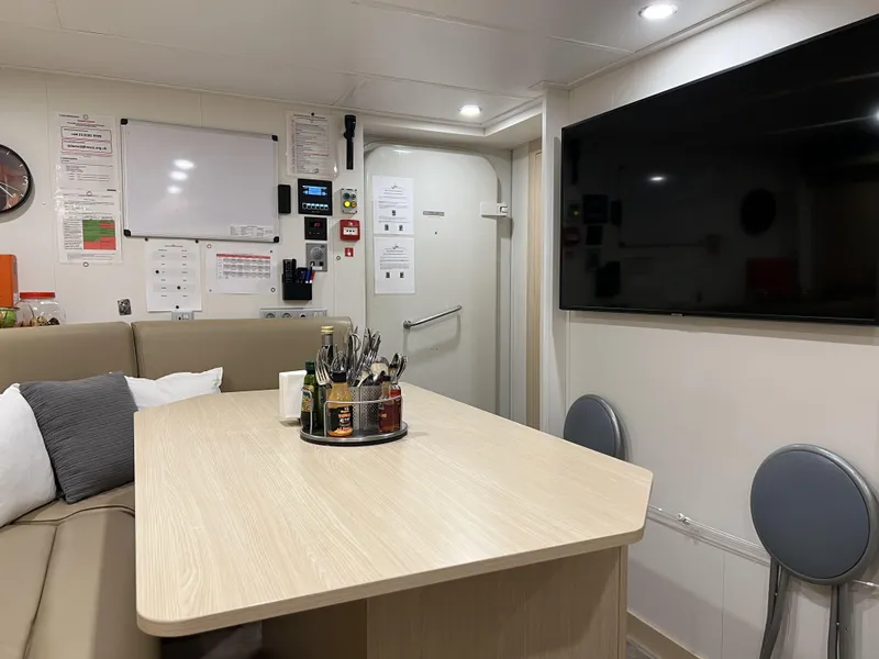 Slide: The Image of Interior of Damen YS 4508 yacht, modern dining area, 2019. - 32