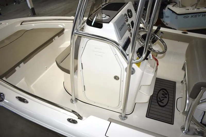 Slide: The Image of Key West Boats 189 FS w/ T-Top 2024 - 13