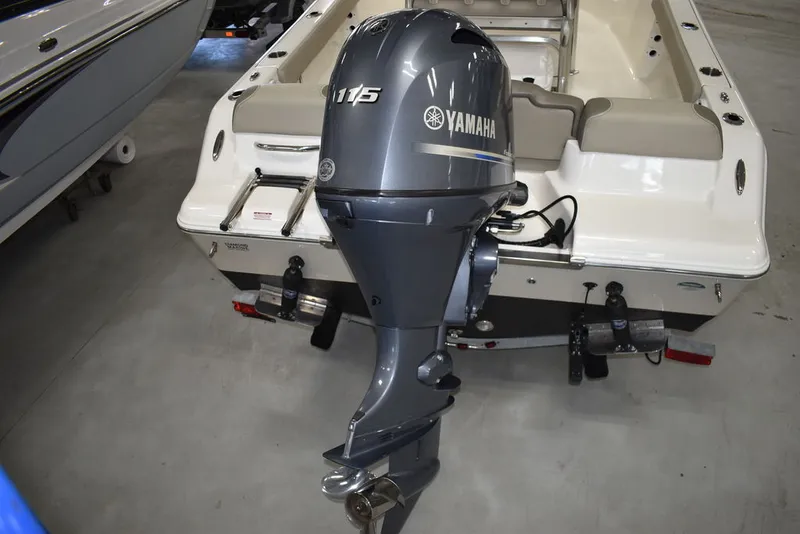 Slide: The Image of Key West Boats 189 FS w/ T-Top 2024 - 20