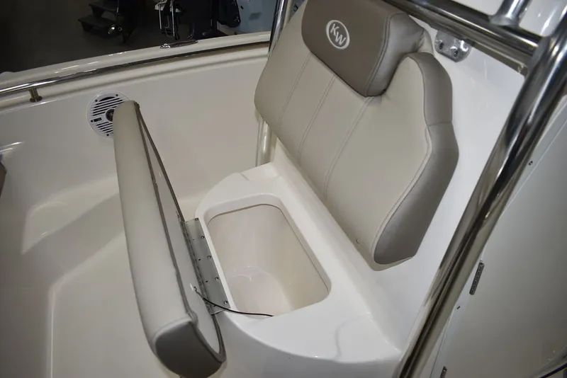 Slide: The Image of Key West Boats 189 FS w/ T-Top 2024 - 48