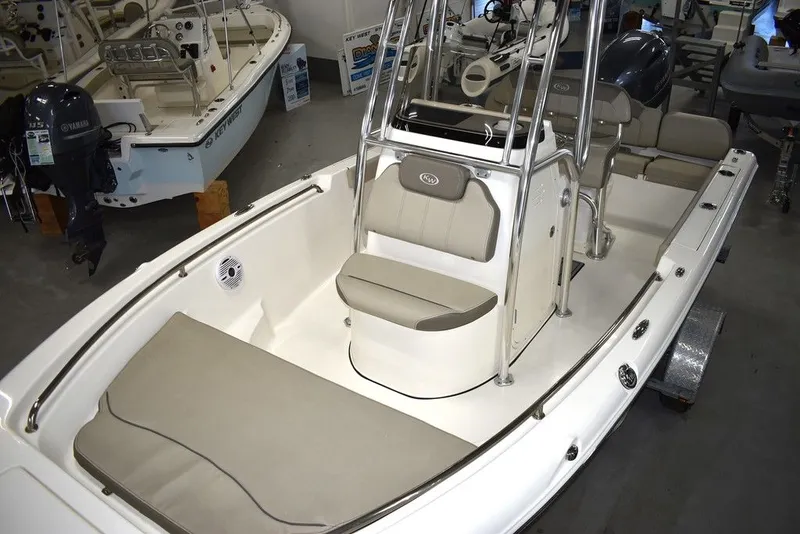 Slide: The Image of Key West Boats 189 FS w/ T-Top 2024 - 7