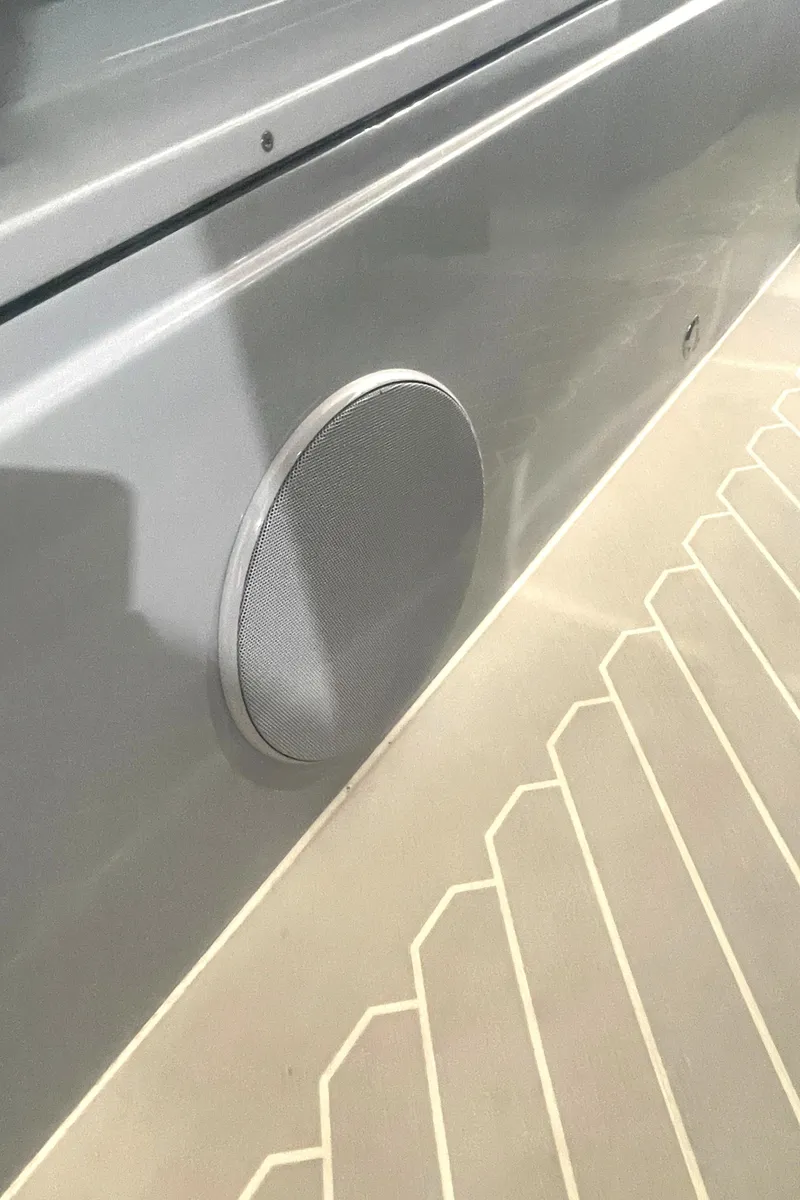 Slide: The Image of 2023 Canados 431 Gladiator boat speaker and deck detail. - 35