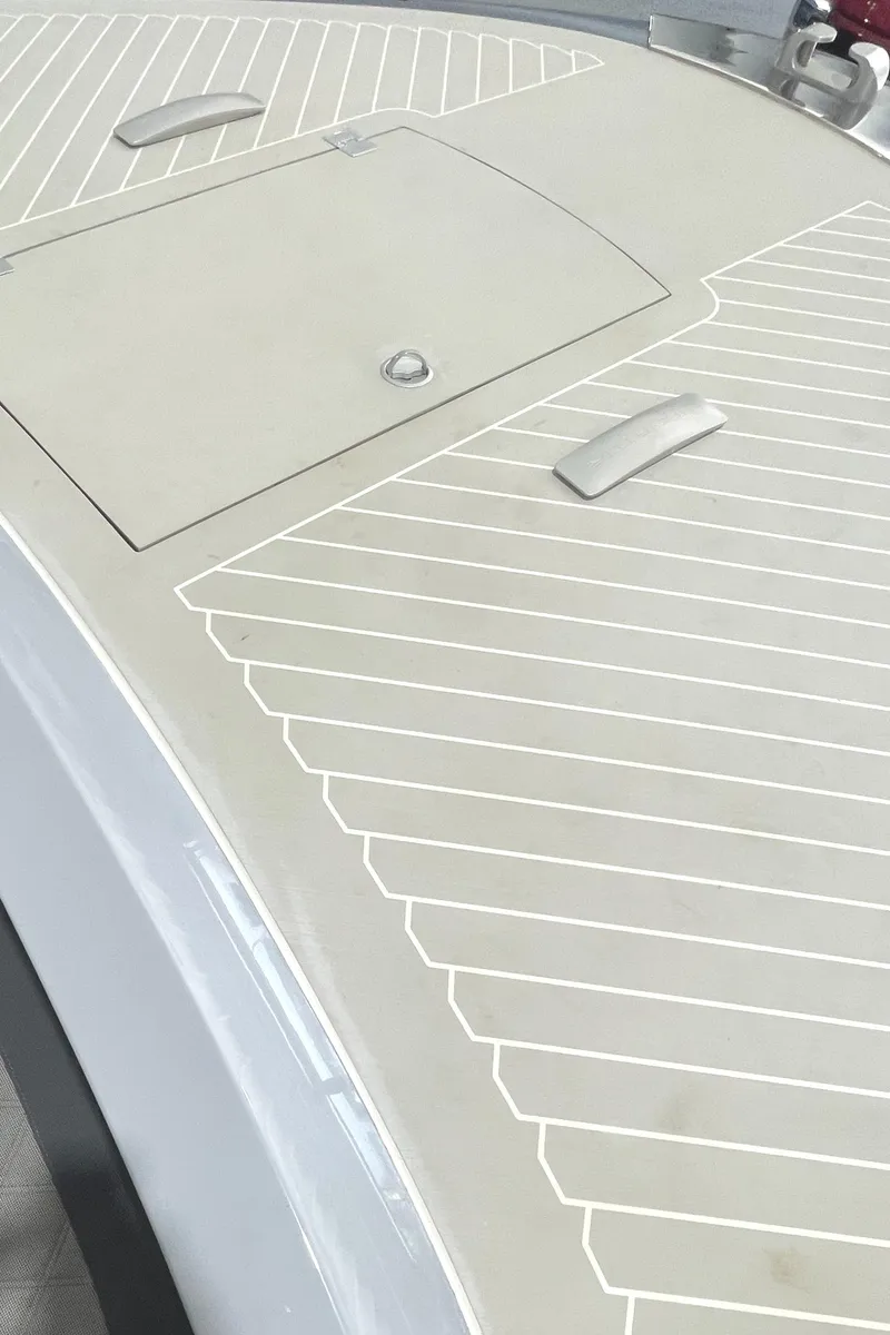 Slide: The Image of 2023 Canados 431 GLADIATOR deck with hatch and handles. - 37