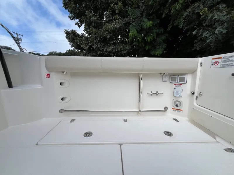 Slide: The Image of Boston Whaler 285 Conquest 2027 - 5