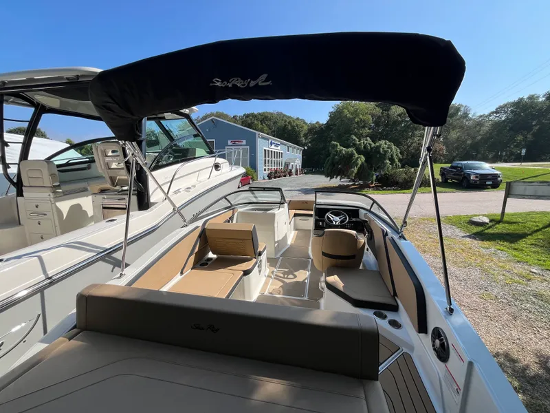 Slide: The Image of Sea Ray SPX 210 Outboard 2027 - 2