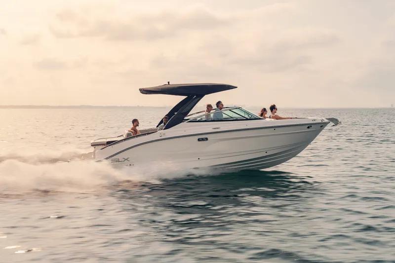 Slide: The Image of Sea Ray SLX 280 2027 - 0