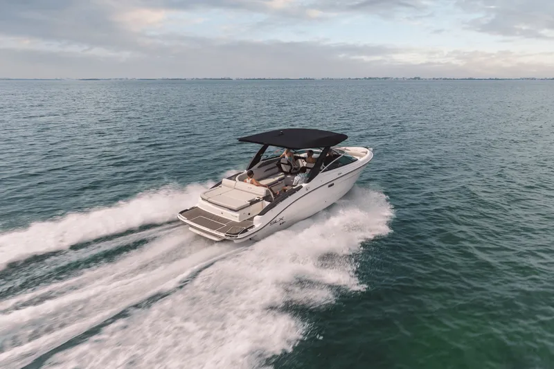 Slide: The Image of Sea Ray SLX 280 2027 - 39