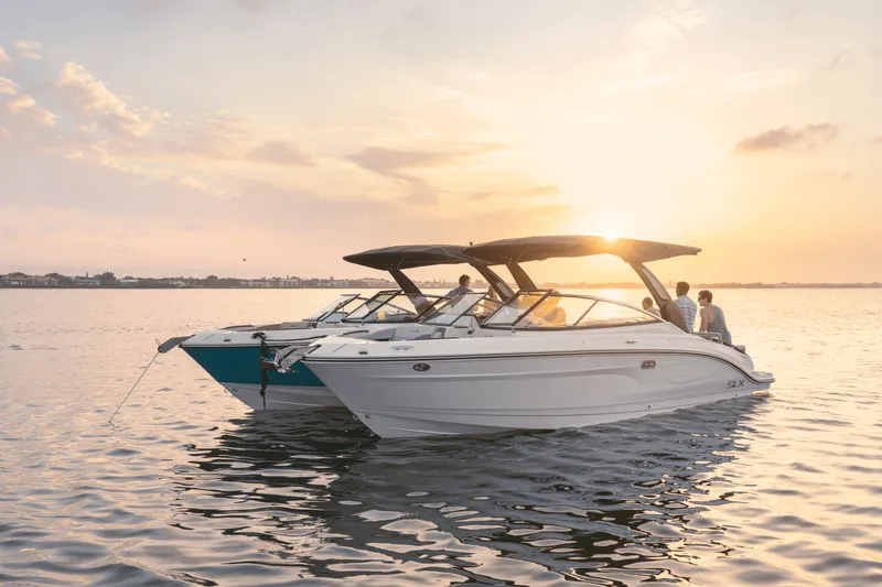 Slide: The Image of Sea Ray SLX 280 2027 - 45