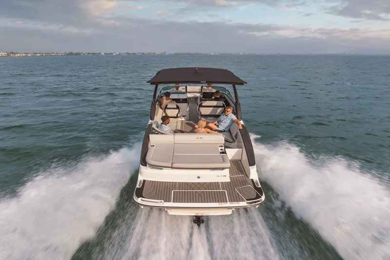Slide: The Image of Sea Ray SLX 280 2027 - 38