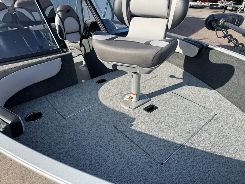 Slide: The Image of Starweld 16 Fusion DC - IN STOCK 2023 - 14