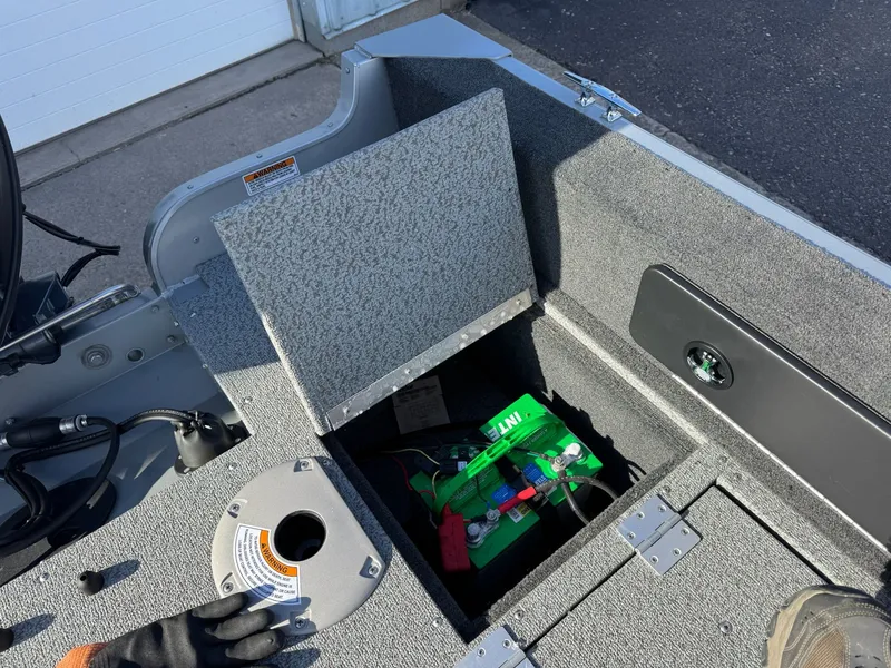 Slide: The Image of Starweld 16 Fusion DC - IN STOCK 2023 - 17