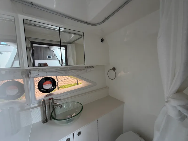 Slide: The Image of Sea Ray Sundancer 320 Outboard 2027 - 36