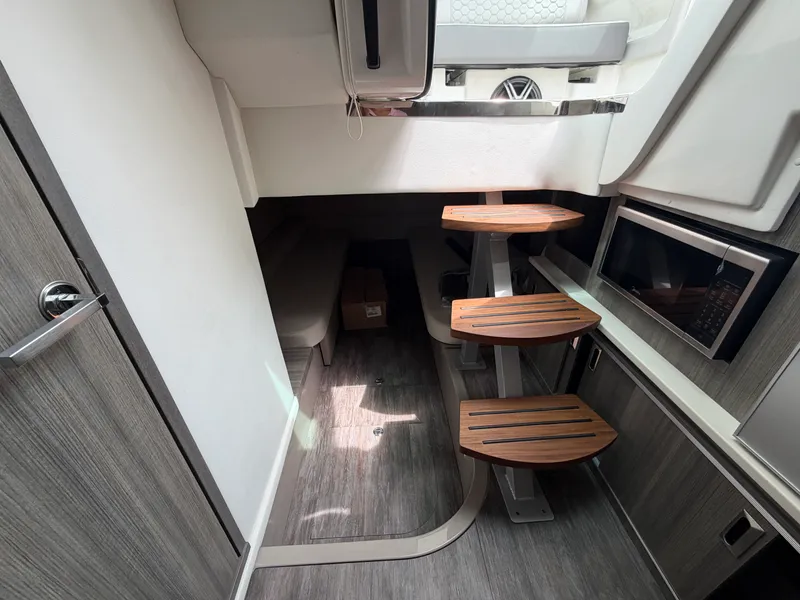 Slide: The Image of Sea Ray Sundancer 320 Outboard 2027 - 32