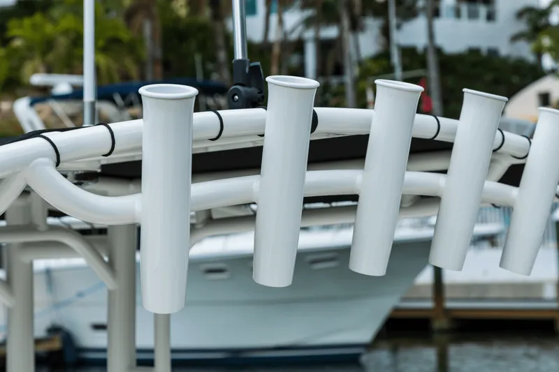 Slide: The Image of Boston Whaler 190 Montauk 2027 - 42