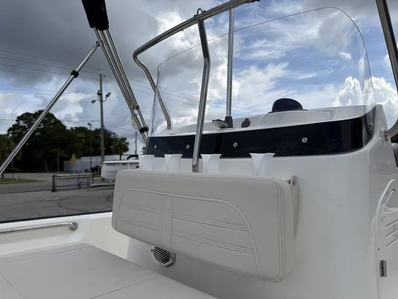 Slide: The Image of Boston Whaler 190 Montauk 2027 - 22