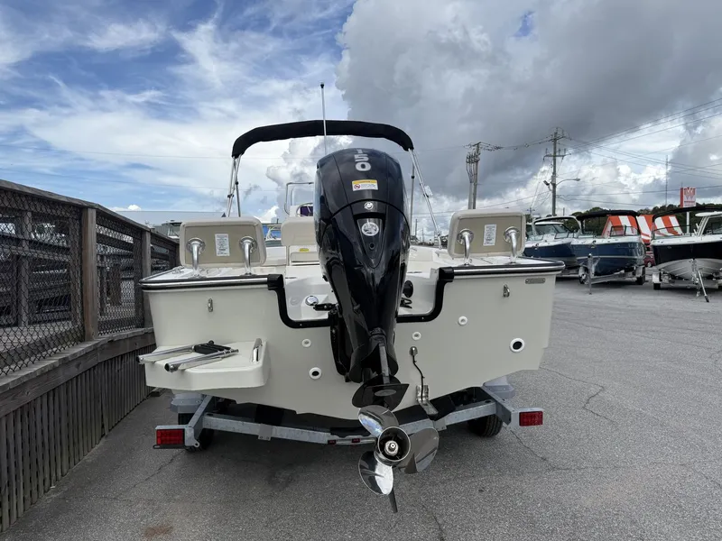 Slide: The Image of Boston Whaler 190 Montauk 2027 - 7