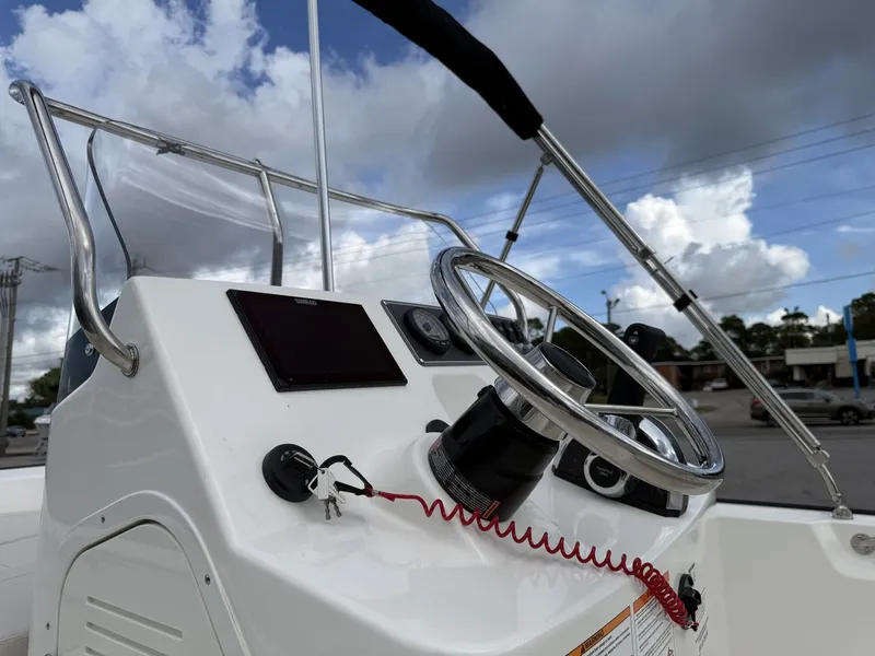 Slide: The Image of Boston Whaler 190 Montauk 2027 - 25