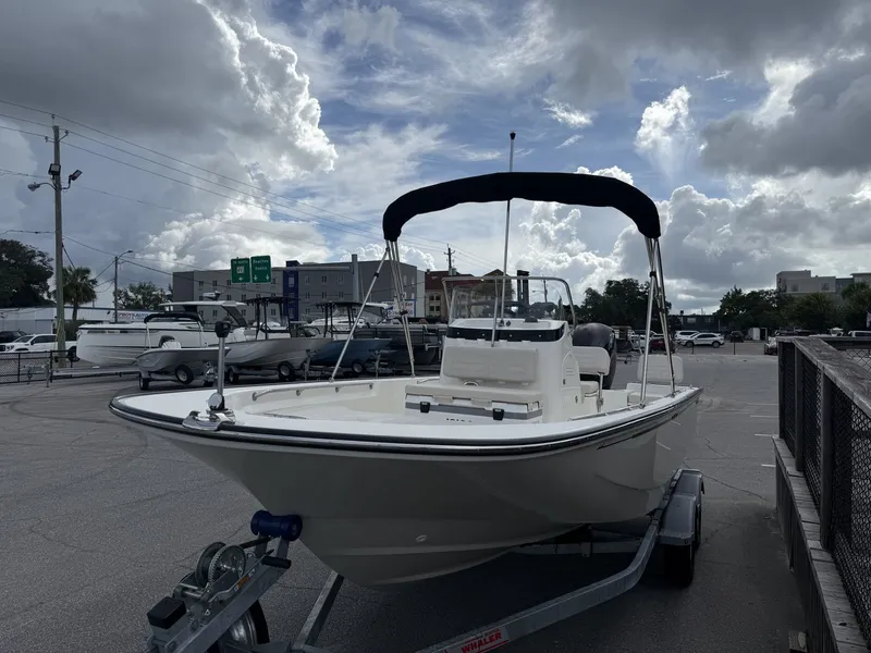 Slide: The Image of Boston Whaler 190 Montauk 2027 - 3