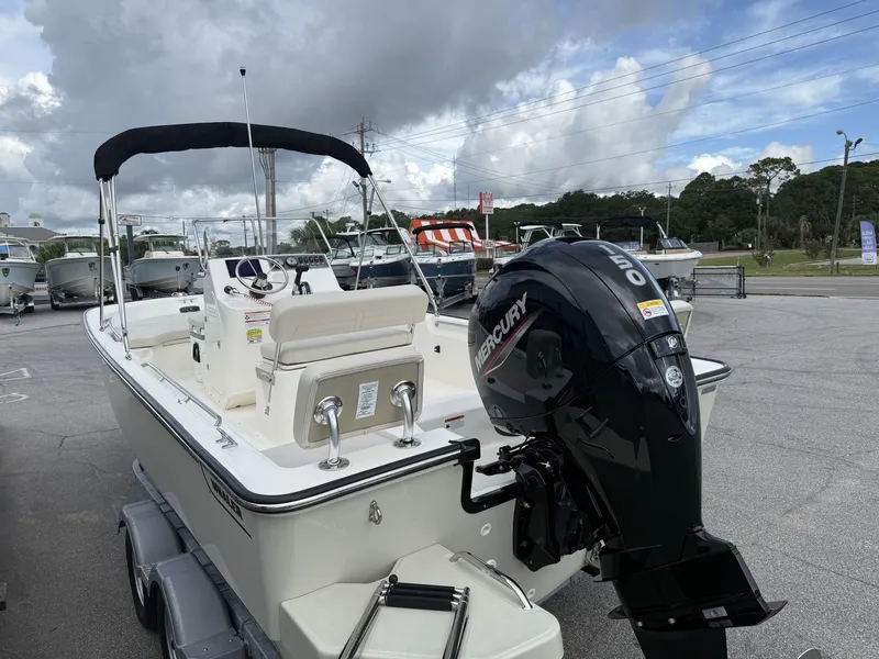 Slide: The Image of Boston Whaler 190 Montauk 2027 - 5