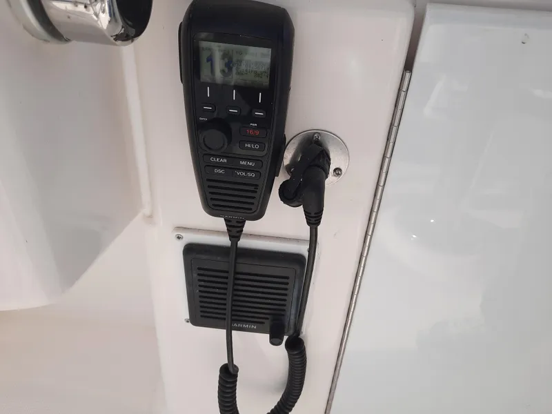 Slide: The Image of VHF radio on a 2008 Tiara Yachts 3900 Convertible boat. - 27