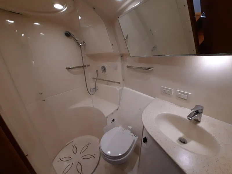 Slide: The Image of Tiara 3900 Convertible 2008 - 54