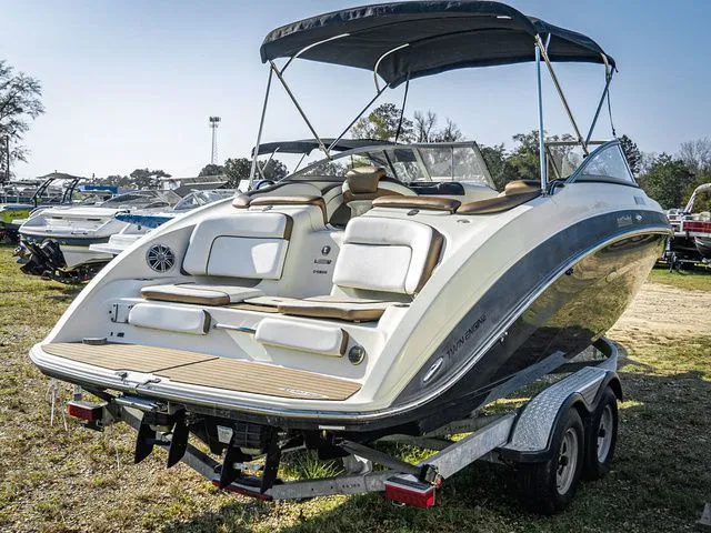 Slide: The Image of Yamaha 242 Limited With Galvanized Trailer 2014 - 6