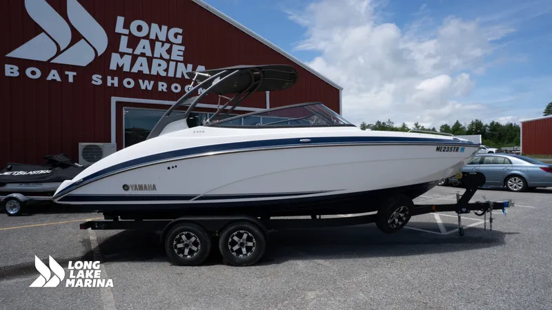 The Image of 24' Yamaha 242 S 2020 - 0