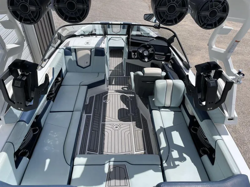 Slide: The Image of Nautique Super Air Nautique G23 2019 - 3