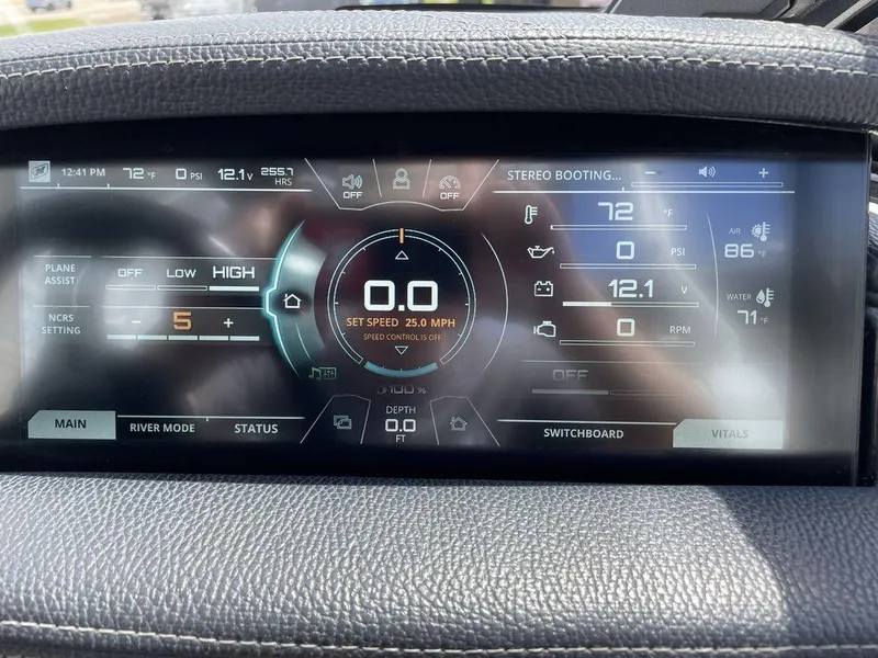 Slide: The Image of Nautique Super Air Nautique G23 2019 - 7