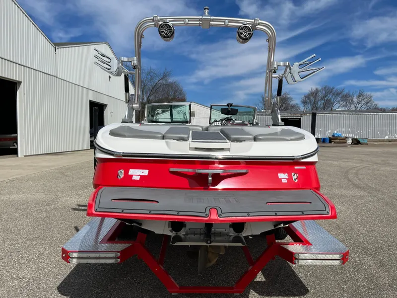 Slide: The Image of MasterCraft X2 2015 - 6