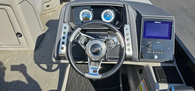 Slide: The Image of Barletta LUSSO 25UETT 2022 - 14