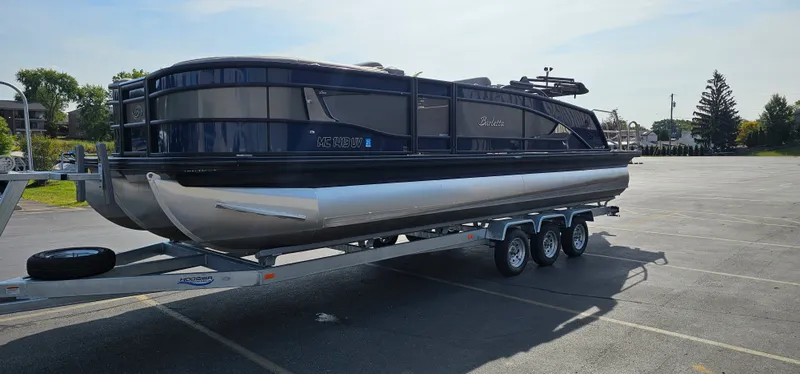 Slide: The Image of Barletta LUSSO 25UETT 2022 - 3