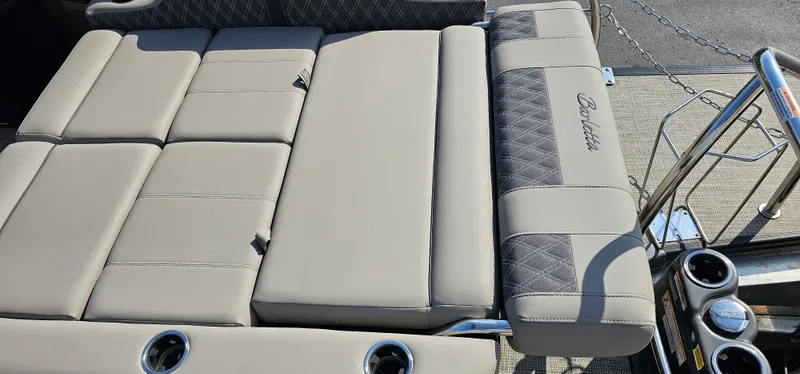 Slide: The Image of Barletta LUSSO 25UETT 2022 - 39