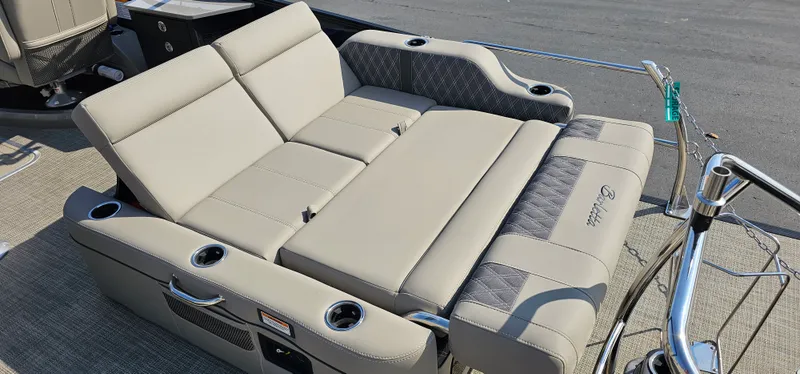 Slide: The Image of Barletta LUSSO 25UETT 2022 - 41